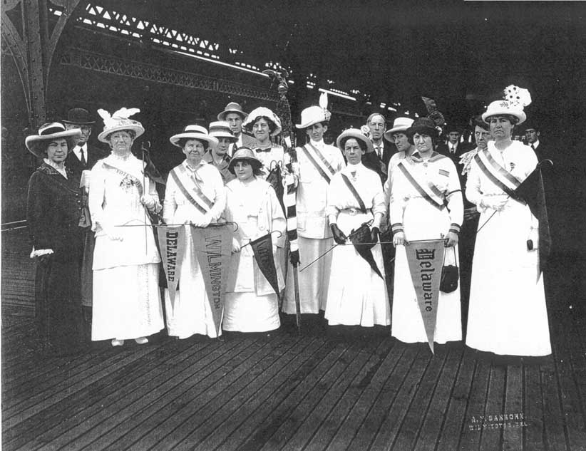 Womens-suffrage-Wilmington-women